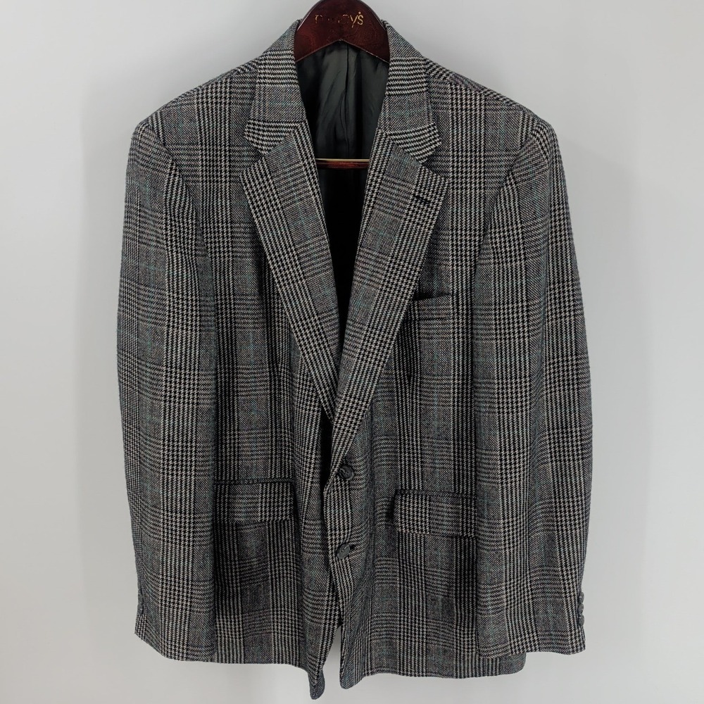 Stafford Two Button Front Lapel Notch Plaid‎ Sport Coat Blazer Gray Size 44 R